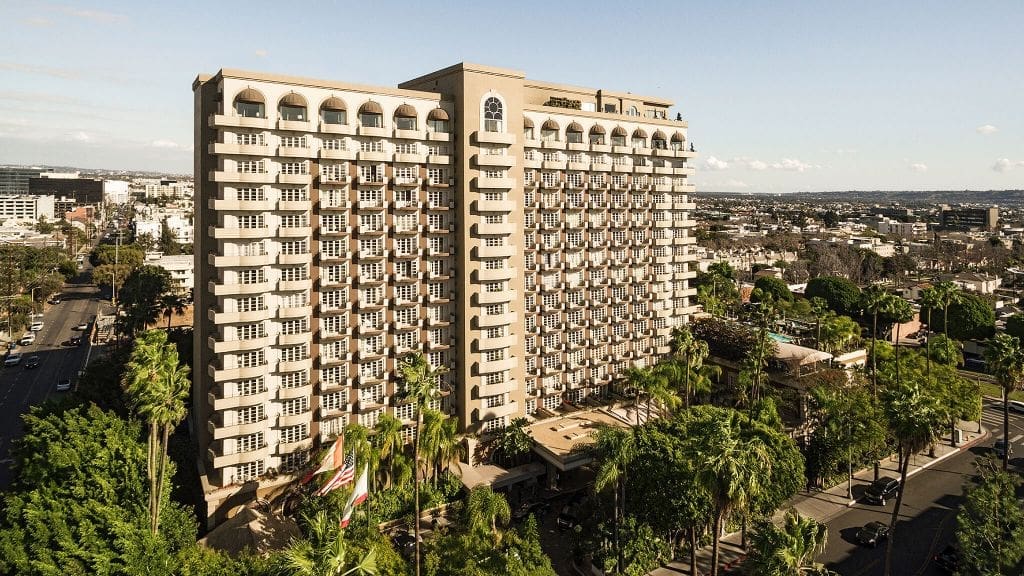 An exterior photo of the Four Seasons Los Angeles Beverly Hills