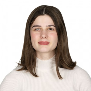 Hope Harris - Headshot